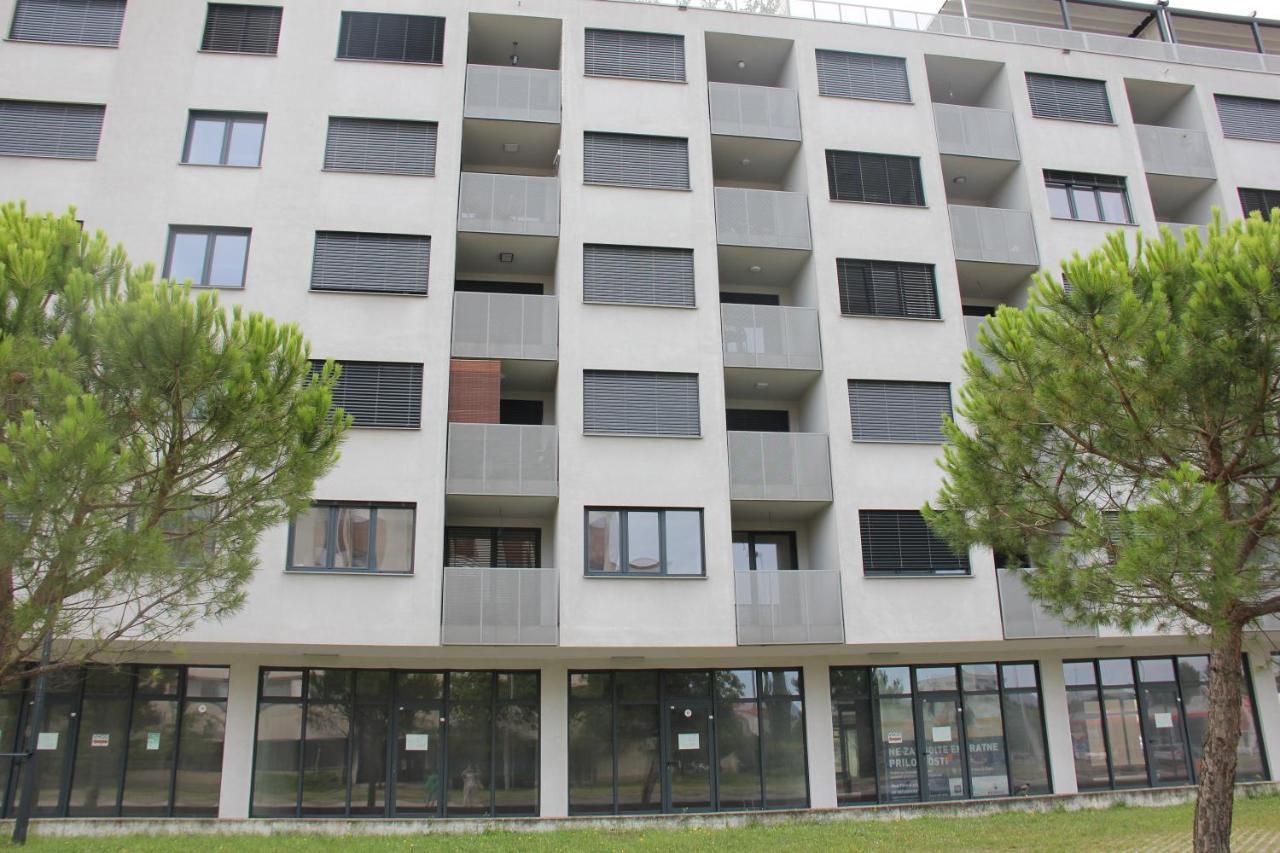 Sea Sun & Me Apartment Копер Экстерьер фото